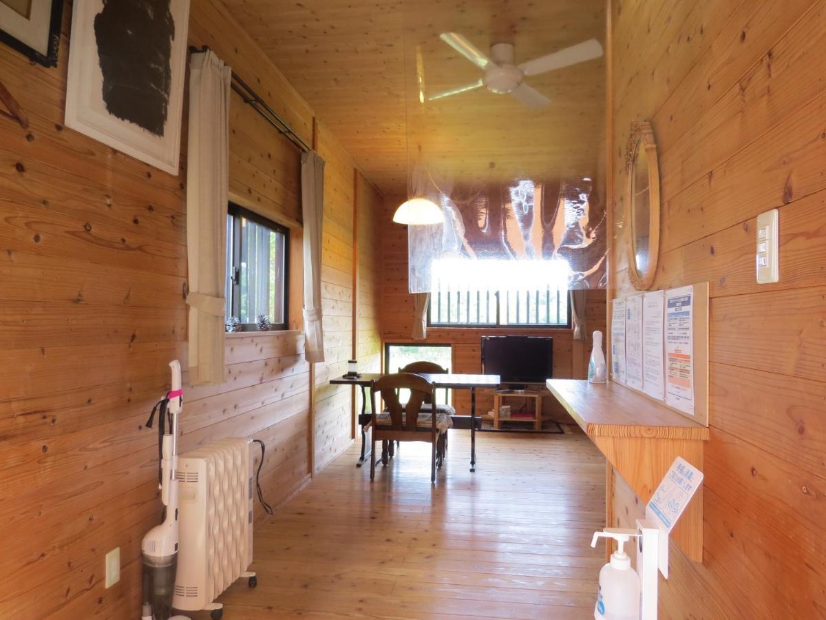 Cottage Orange House Yakushima Yakushima  Eksteriør bilde